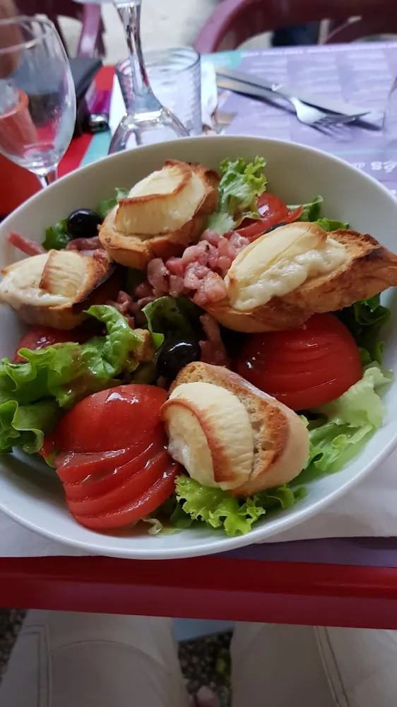 Salade de Chèvre Chaud
